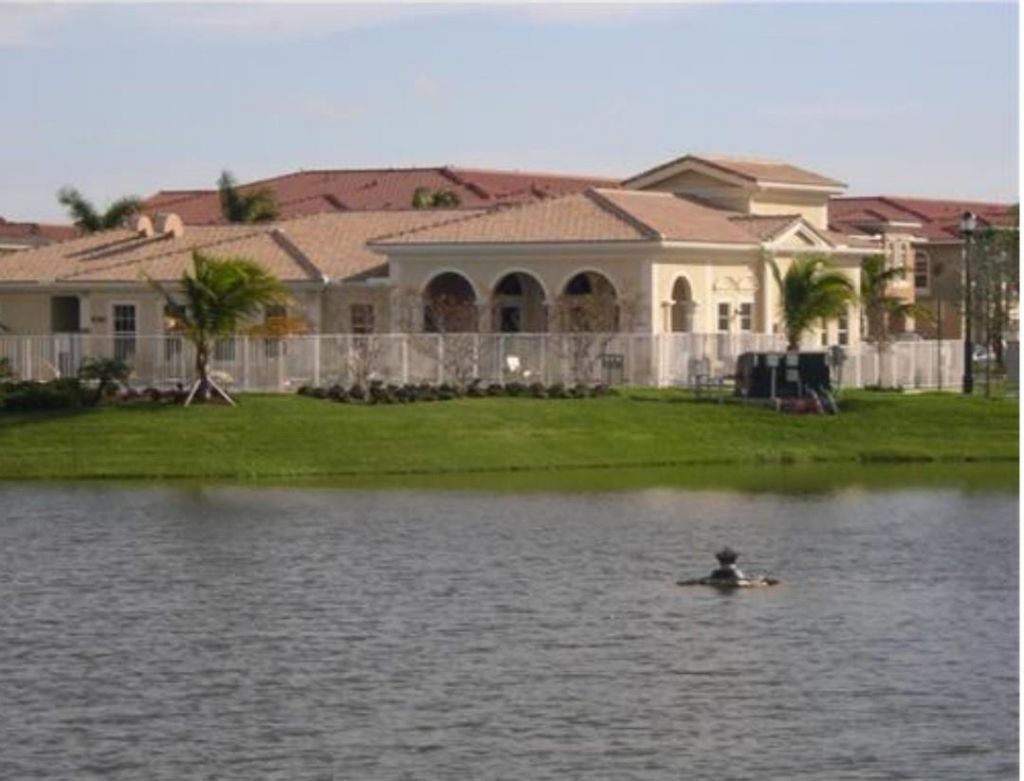 9082 Plymouth Place, Unit 9082, Tamarac, FL 33321 Photo