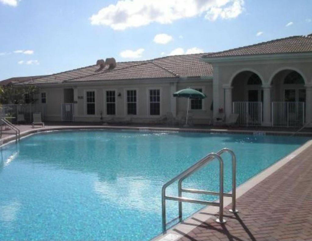 9082 Plymouth Place, Unit 9082, Tamarac, FL 33321 Photo