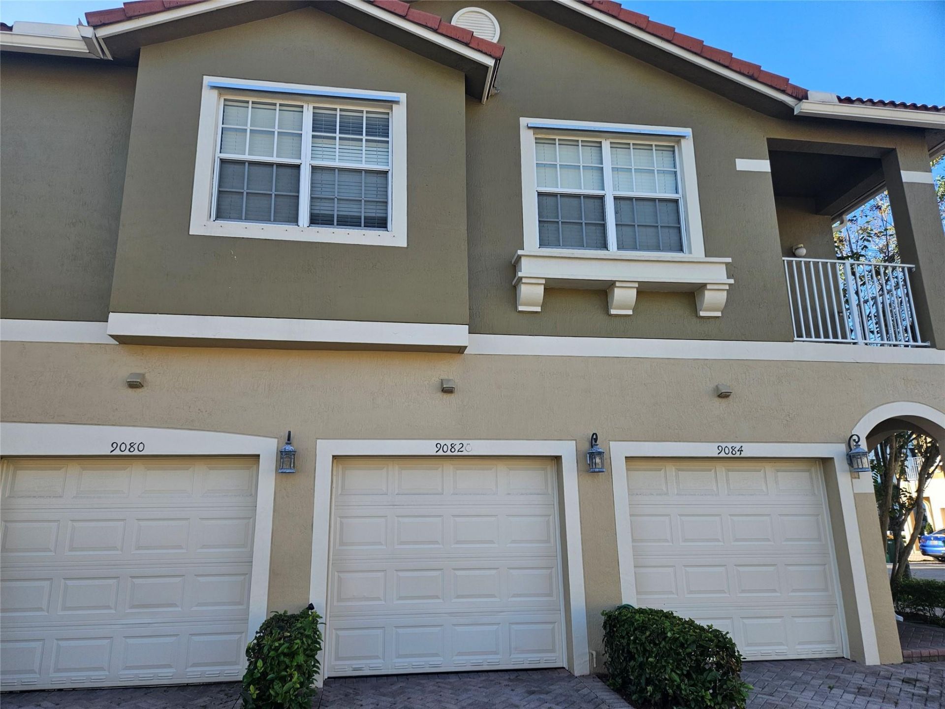 9082 Plymouth Place, Unit 9082, Tamarac, FL 33321 Photo