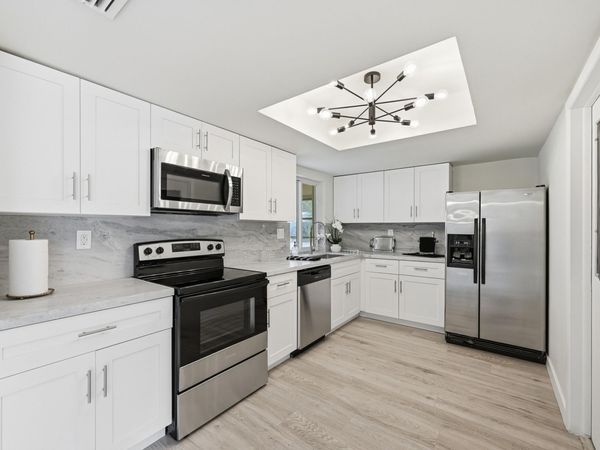 2631 W Golf Boulevard, Pompano Beach, FL 33064