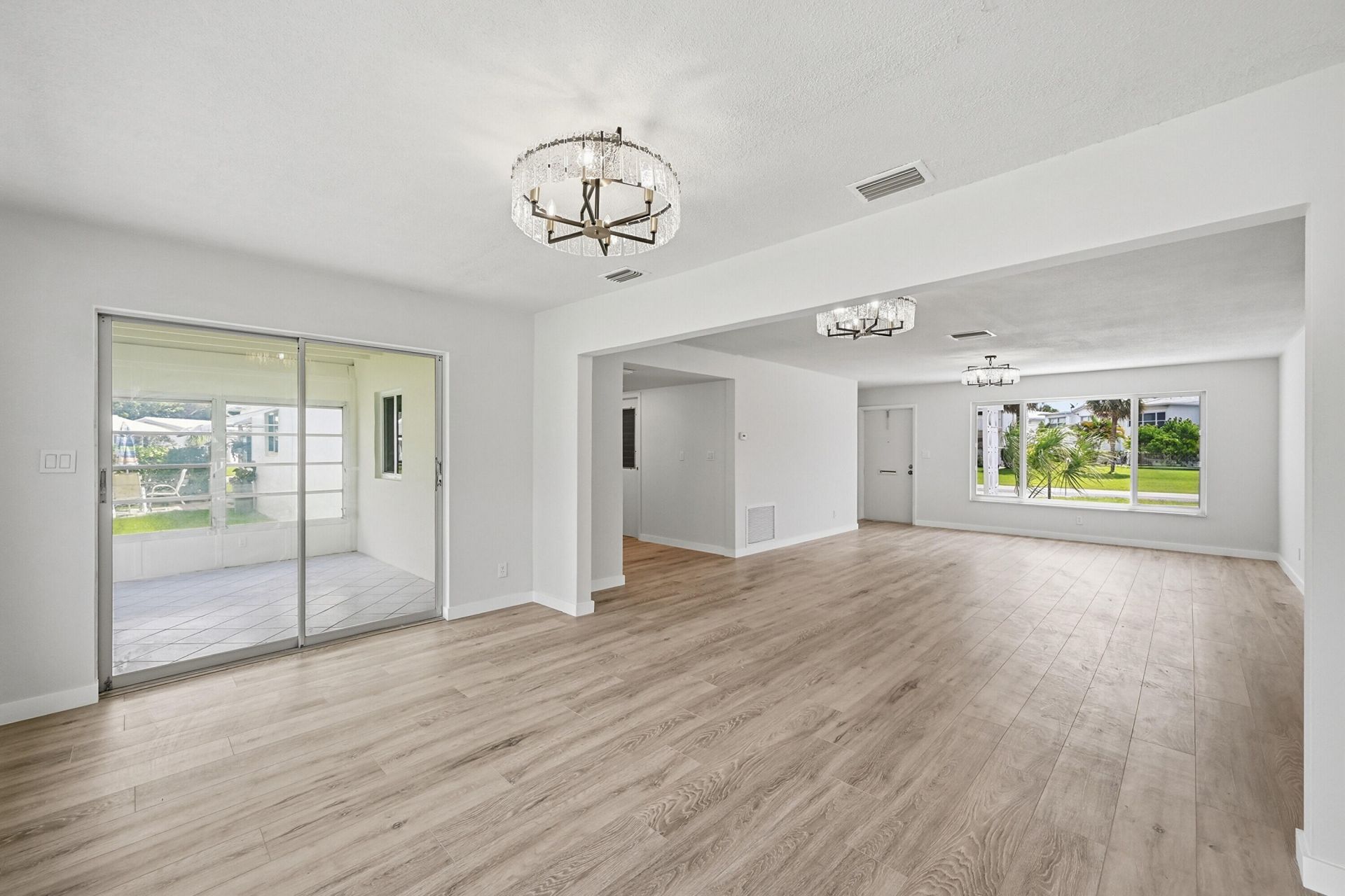 2631 W Golf Boulevard, Pompano Beach, FL 33064 Photo