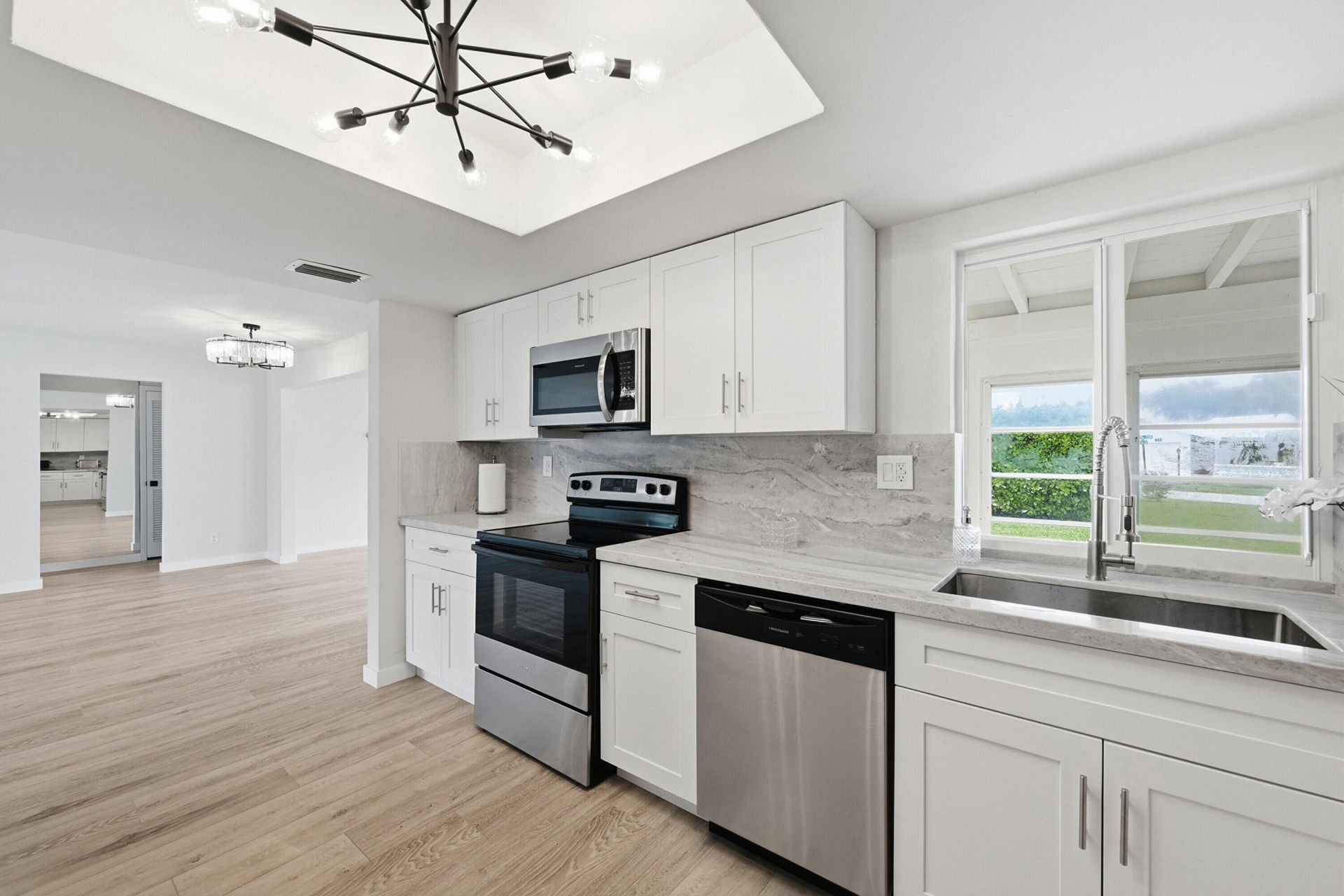 2631 W Golf Boulevard, Pompano Beach, FL 33064 Photo