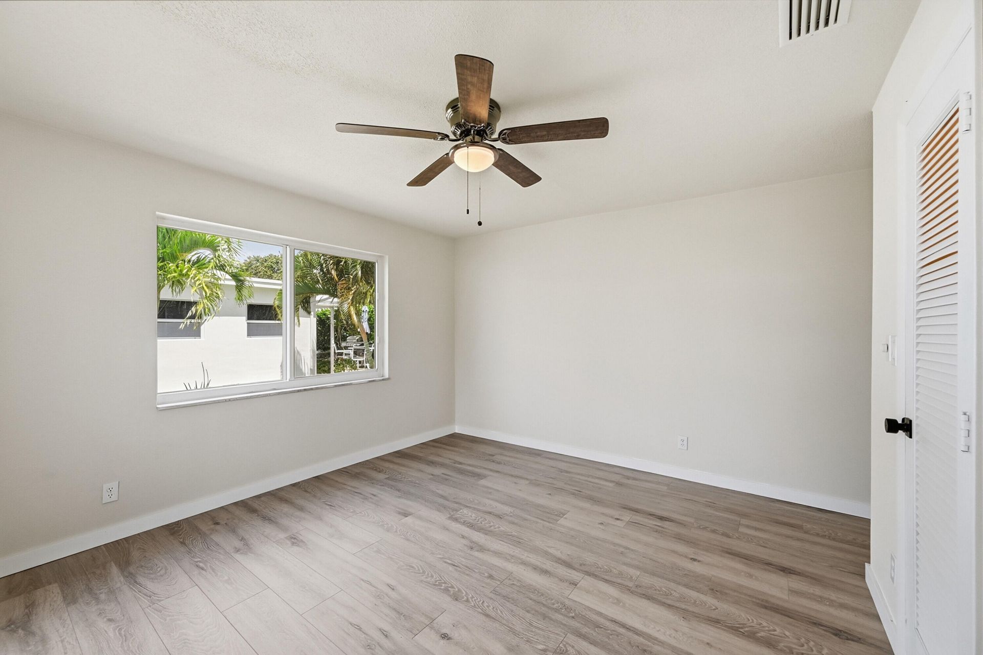 2631 W Golf Boulevard, Pompano Beach, FL 33064 Photo