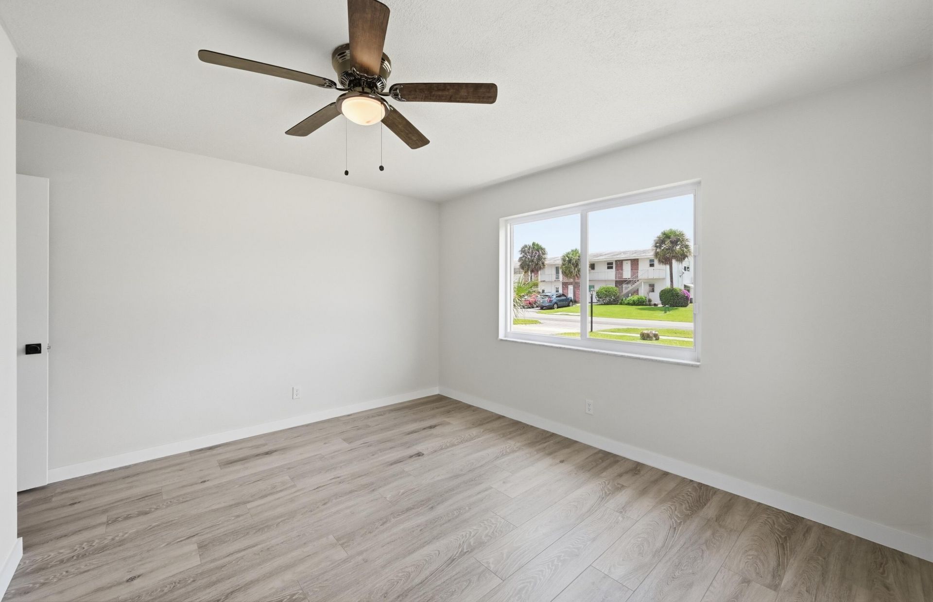 2631 W Golf Boulevard, Pompano Beach, FL 33064 Photo