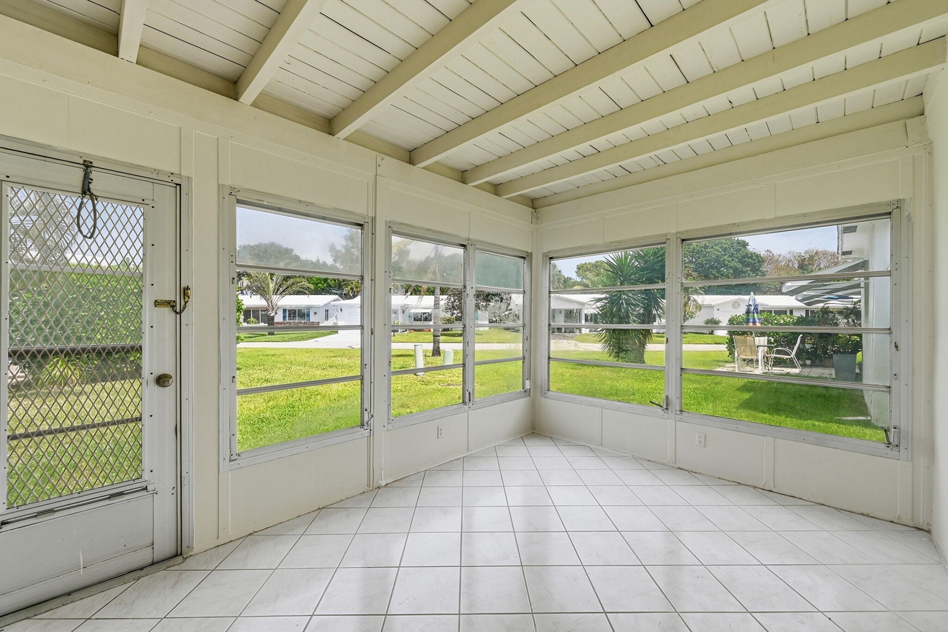 2631 W Golf Boulevard, Pompano Beach, FL 33064 Photo