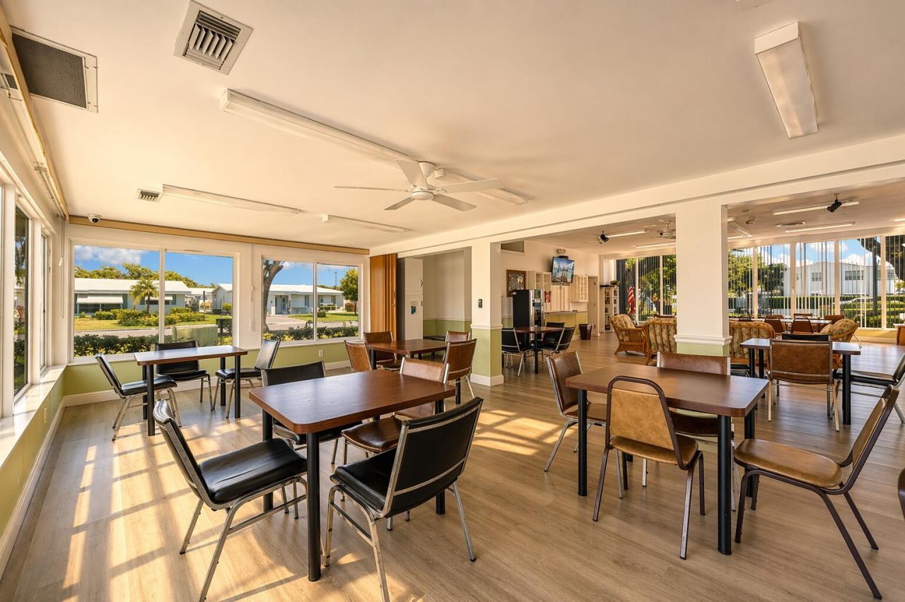 2631 W Golf Boulevard, Pompano Beach, FL 33064 Photo