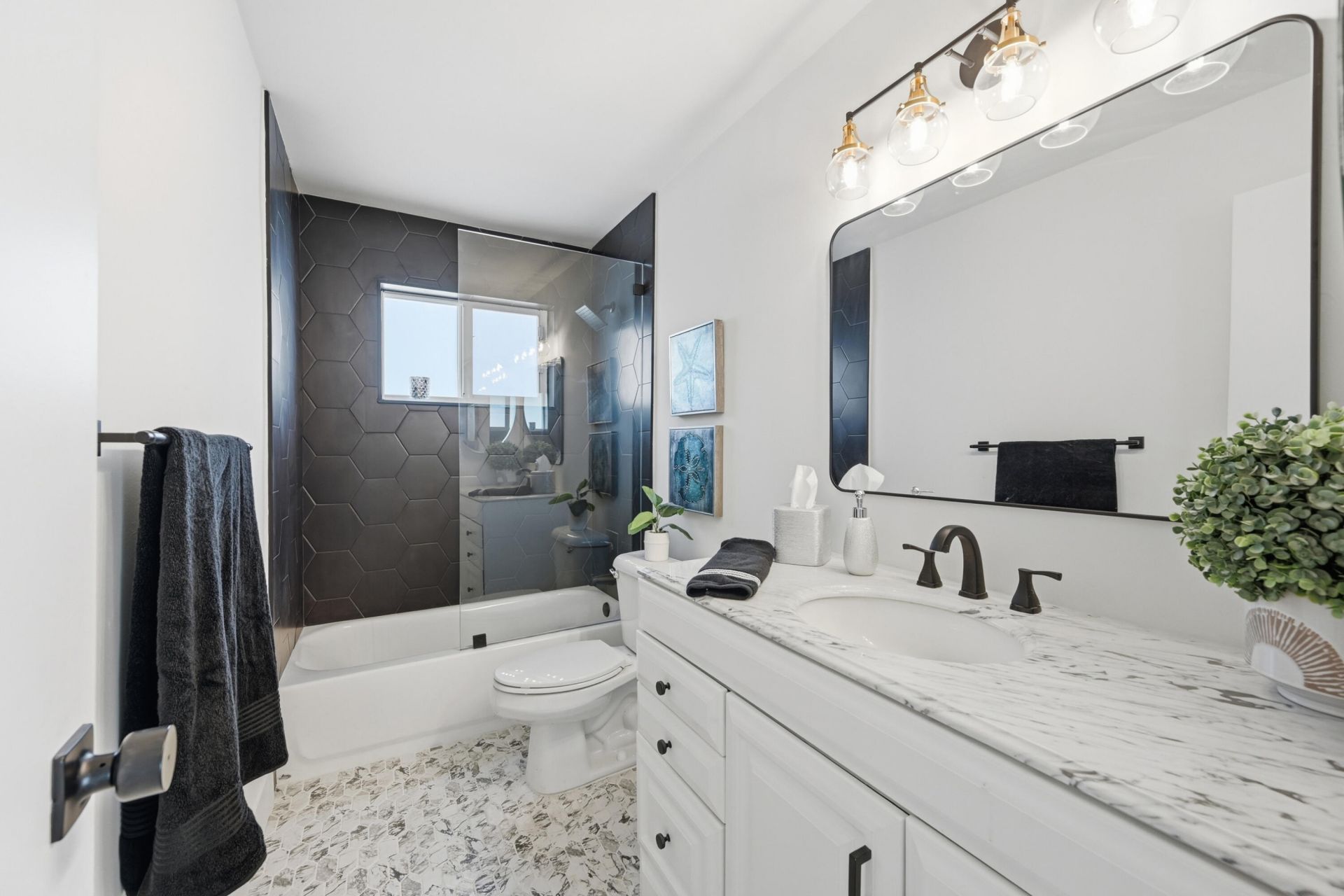 2631 W Golf Boulevard, Pompano Beach, FL 33064 Photo