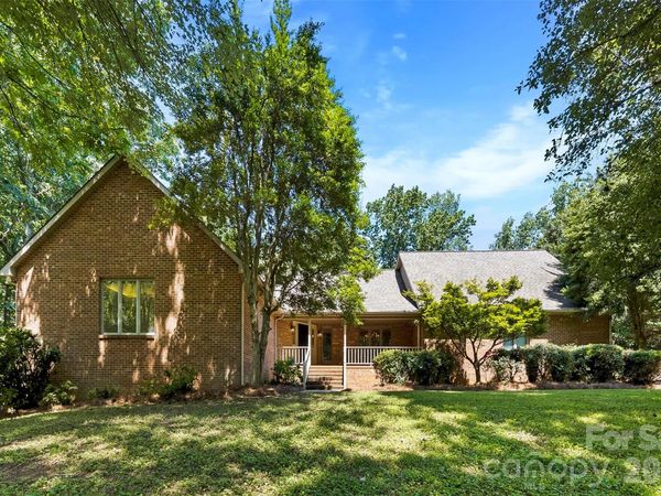 1505 N Cansler Street N, Kings Mountain, NC 28086