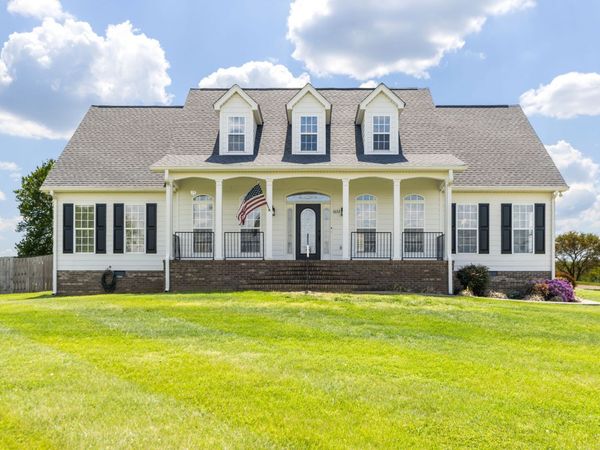 1633 Hayes Denton Rd, Columbia, TN 38401