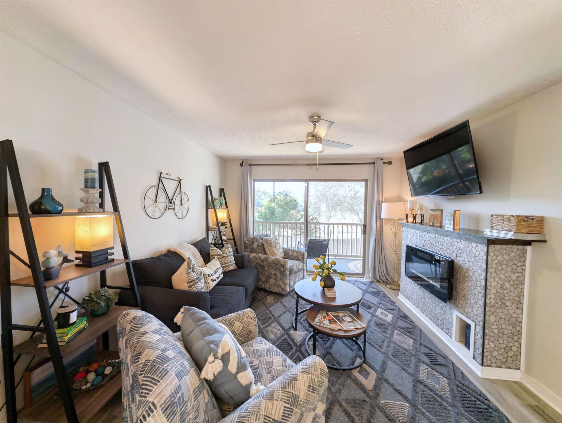 478 Pinehurst Ln. Photo 11