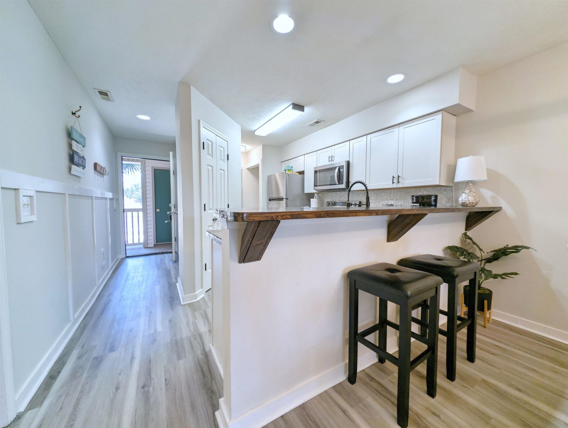 478 Pinehurst Ln. Photo 5