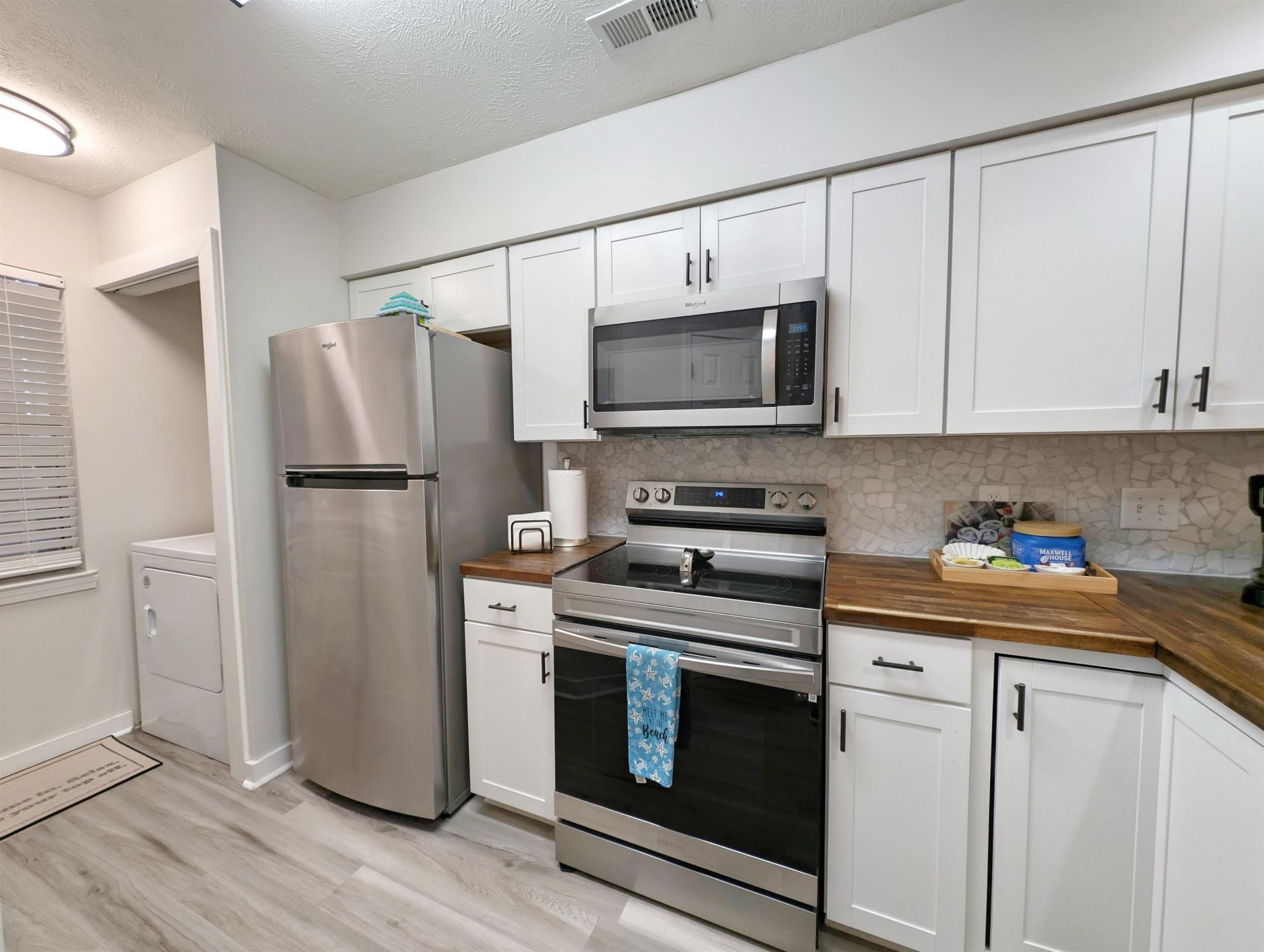 478 Pinehurst Ln. Photo 9