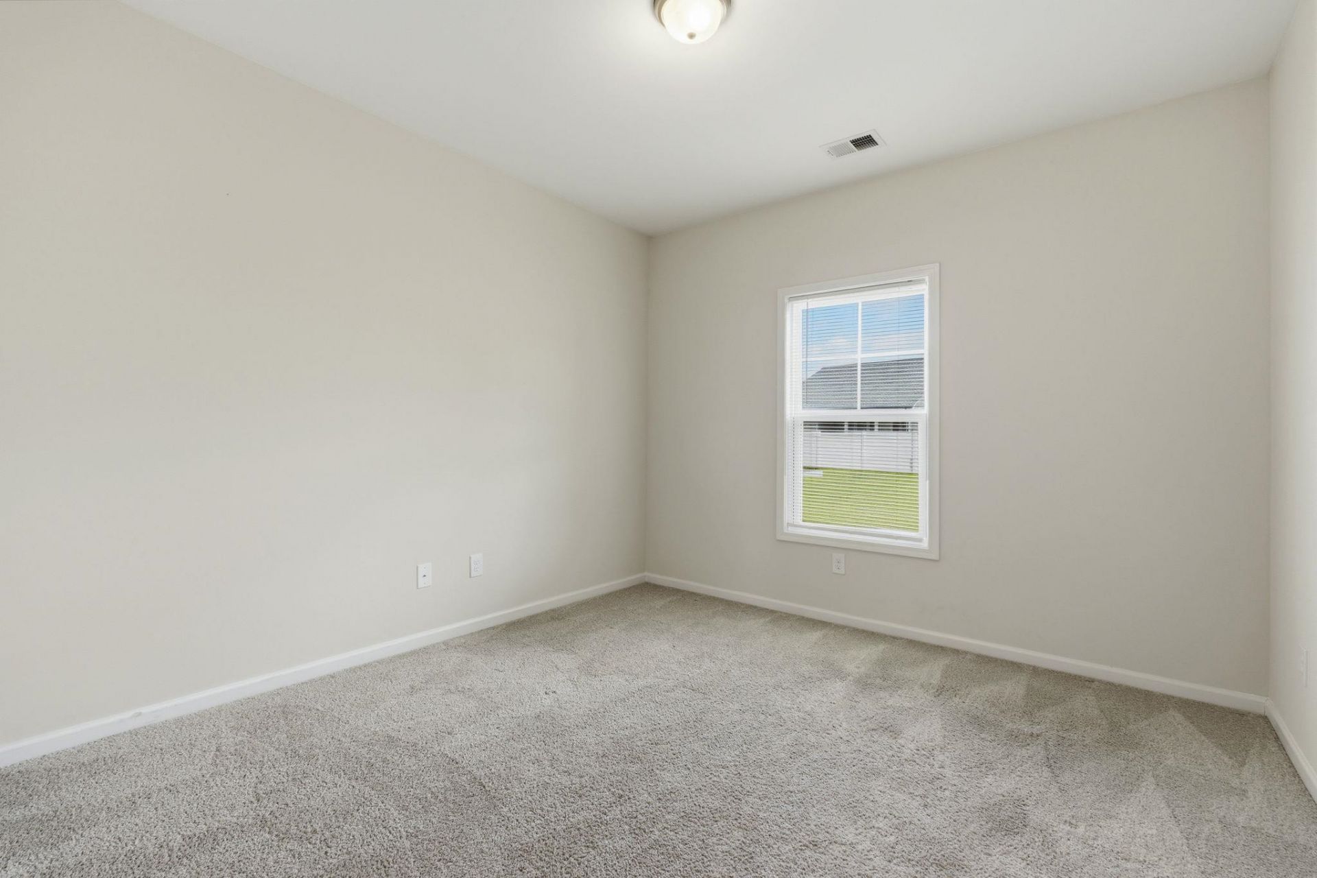 481 Honeyhill Loop Photo 29