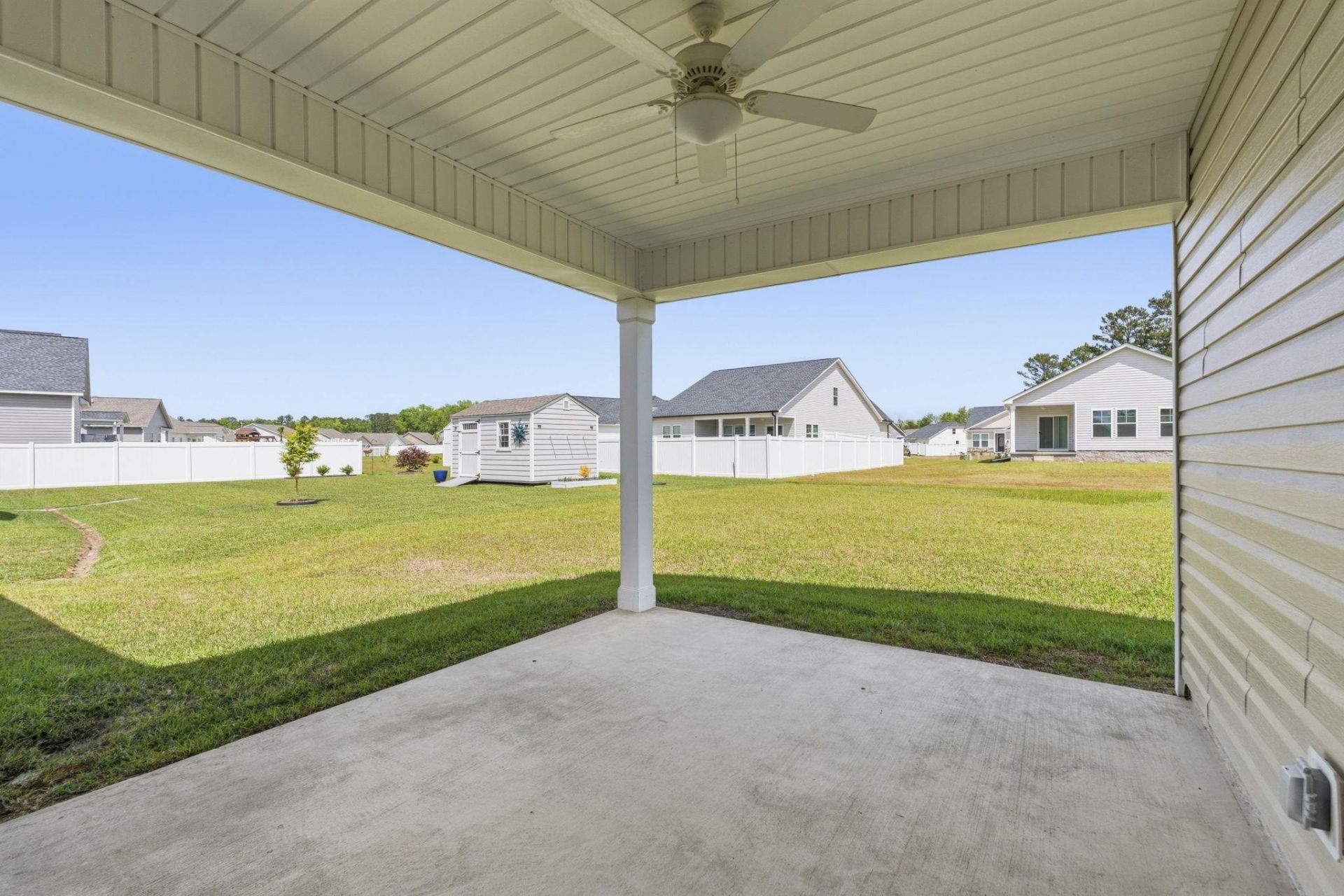 481 Honeyhill Loop Photo 32