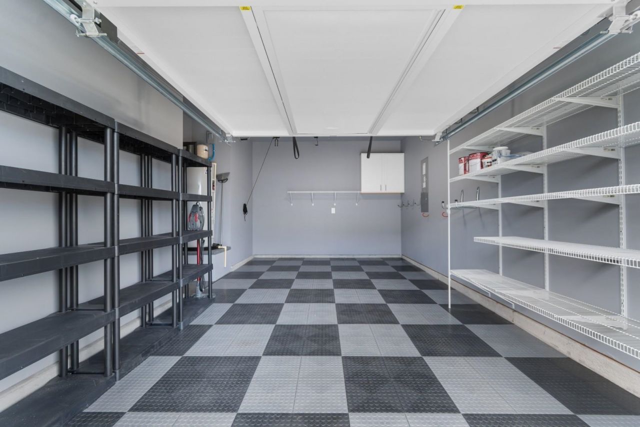 290 Sandridgebury Dr. Photo 26