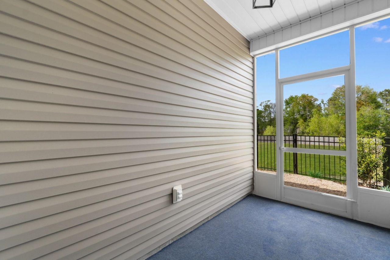 290 Sandridgebury Dr. Photo 28