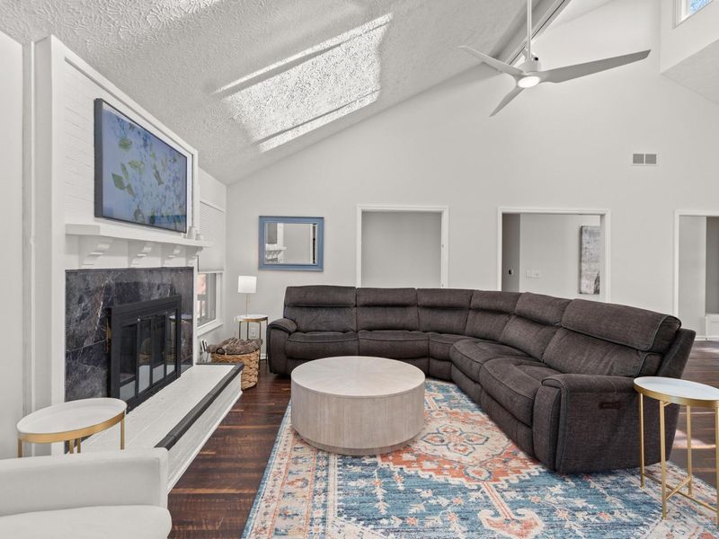 737 Heather Court, Villa Hills, KY 41017 Photo 3