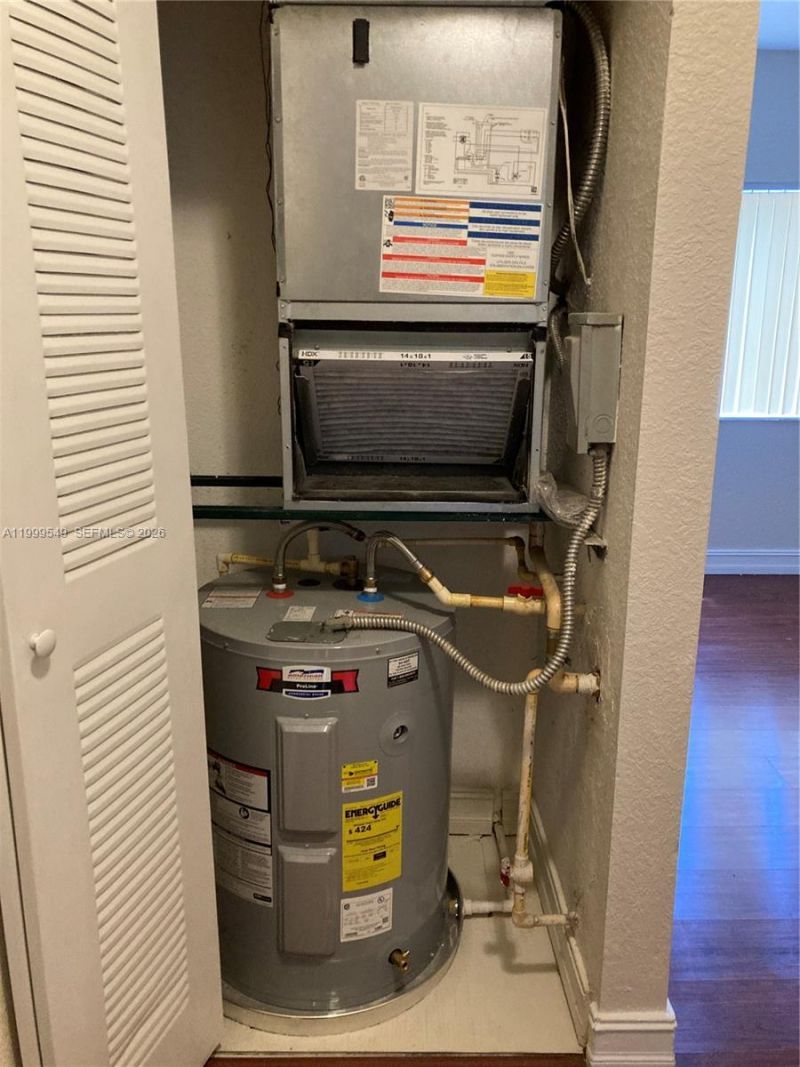 7985 NW 8th St, Unit 105A, Miami, FL 33126 Photo