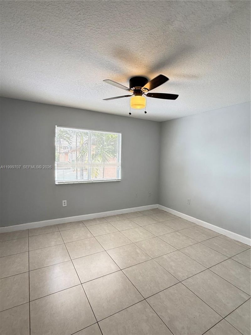 8428 NW 103rd St, Unit 104C, Hialeah Gardens, FL 33016 Photo