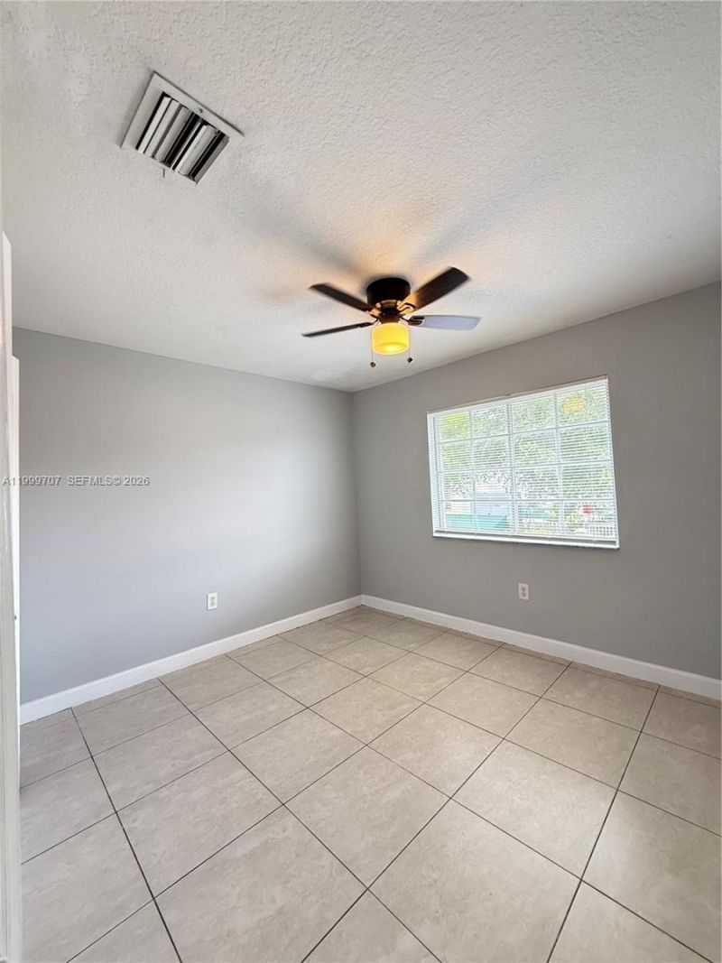 8428 NW 103rd St, Unit 104C, Hialeah Gardens, FL 33016 Photo