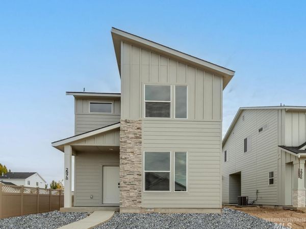 6687 W Fairy Falls Dr, Meridian, ID 83646