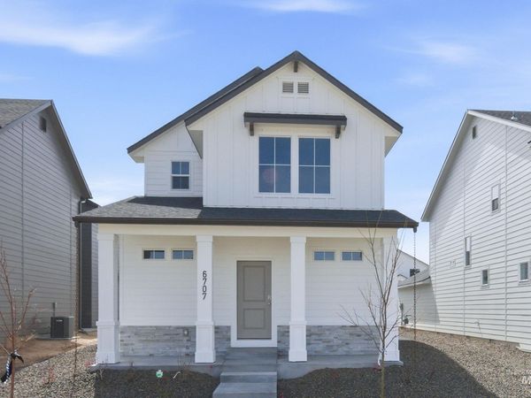 6707 W Fairy Falls Dr, Meridian, ID 83646