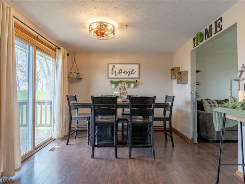 13700 Market Avenue N, Hartville, OH 44632 Photo 11