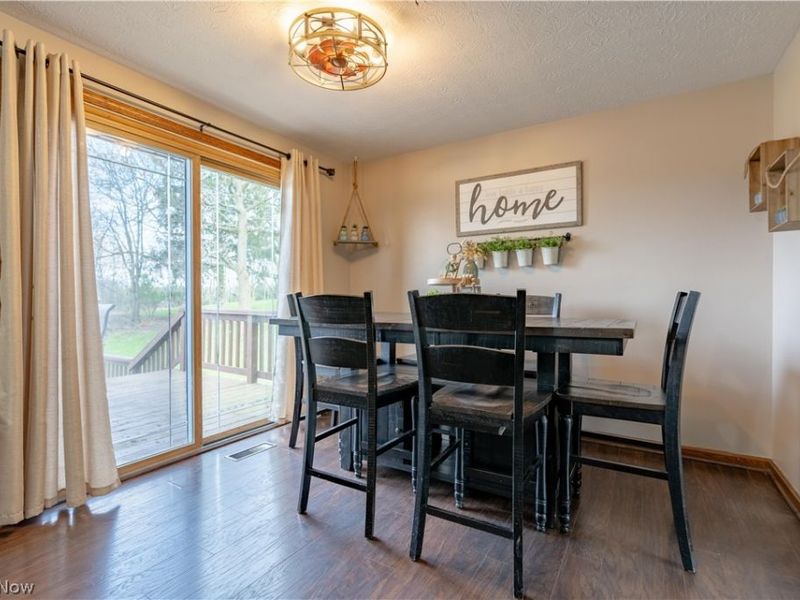 13700 Market Avenue N, Hartville, OH 44632 Photo 12