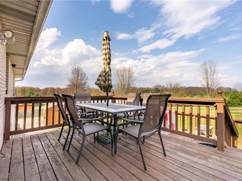 13700 Market Avenue N, Hartville, OH 44632 Photo 25