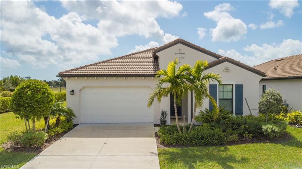 1466 Artesia Dr W, Naples, FL 34113 Photo