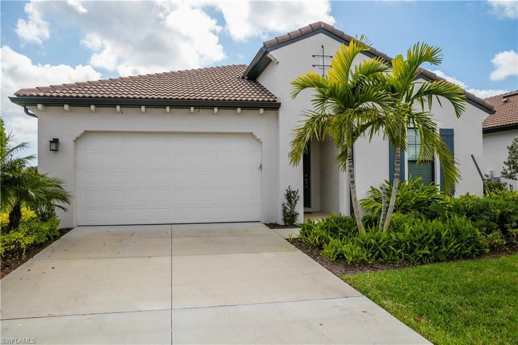 1466 Artesia Dr W, Naples, FL 34113 Photo