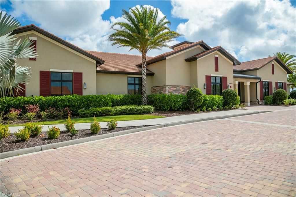 1466 Artesia Dr W, Naples, FL 34113 Photo