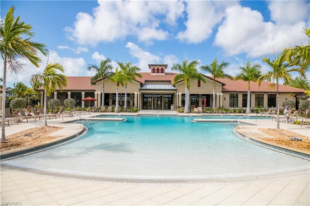1466 Artesia Dr W, Naples, FL 34113 Photo