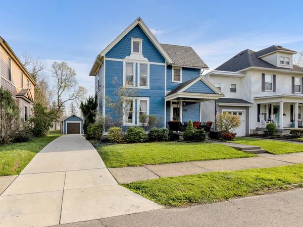 77 W Lincoln Avenue, Delaware, OH 43015