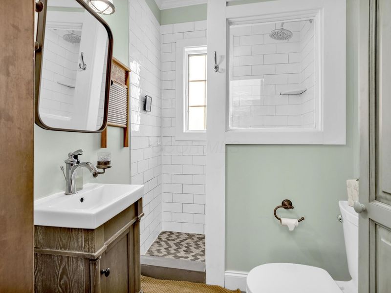 77 W Lincoln Avenue, Delaware, OH 43015 Photo 13