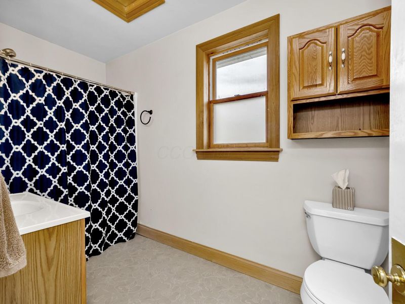 77 W Lincoln Avenue, Delaware, OH 43015 Photo 14