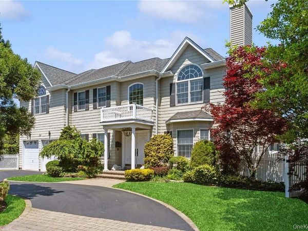 118 Ocean Avenue , Woodmere, NY 11598