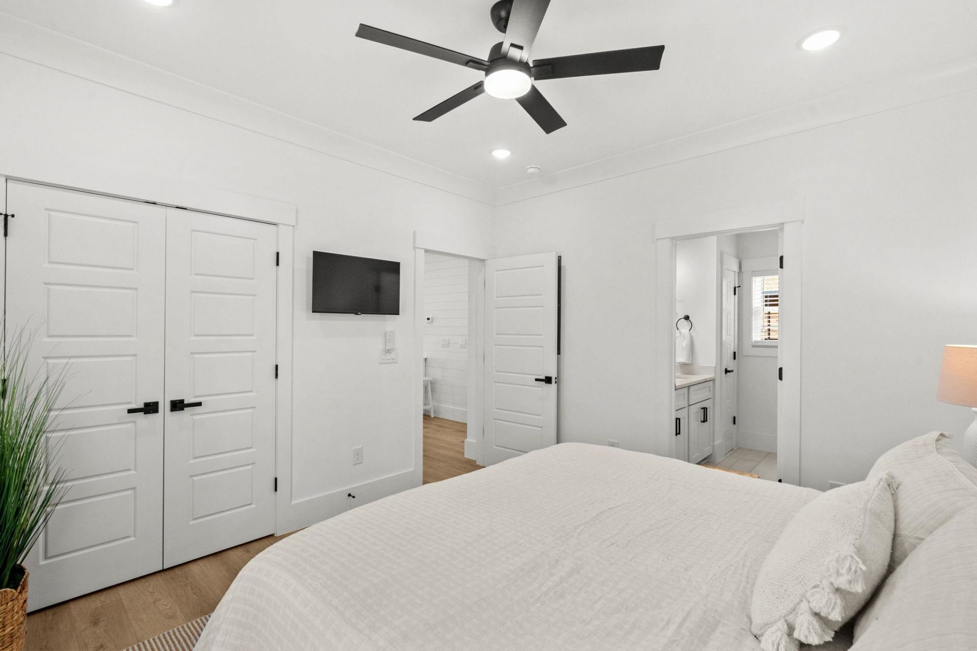 2309 Seaseeker Ln. Photo 18