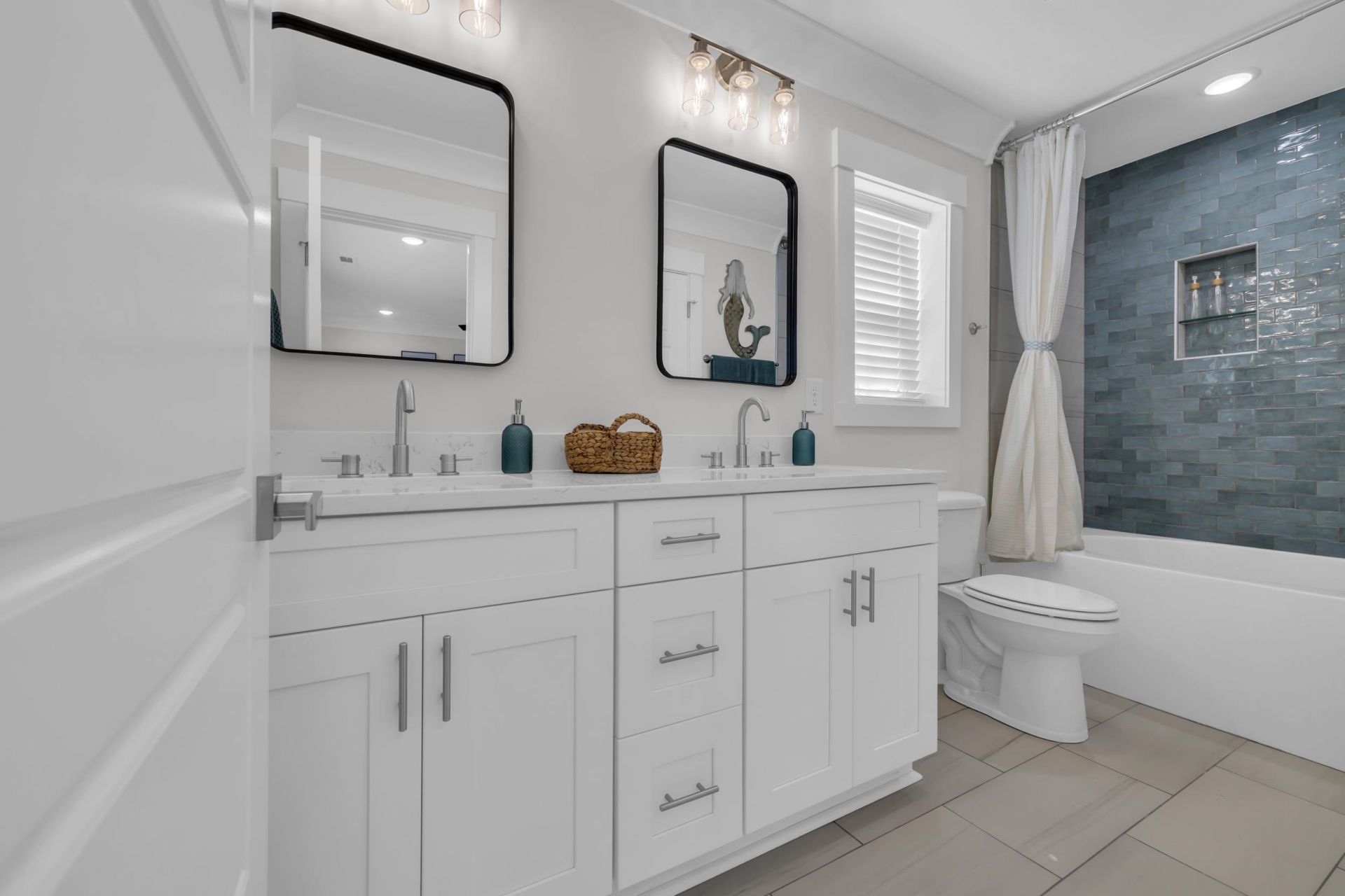 2309 Seaseeker Ln. Photo 33