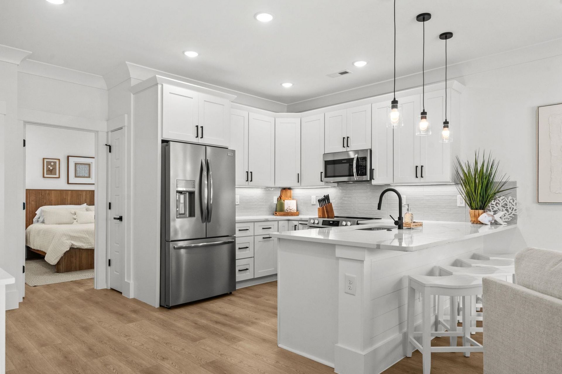 2309 Seaseeker Ln. Photo 9