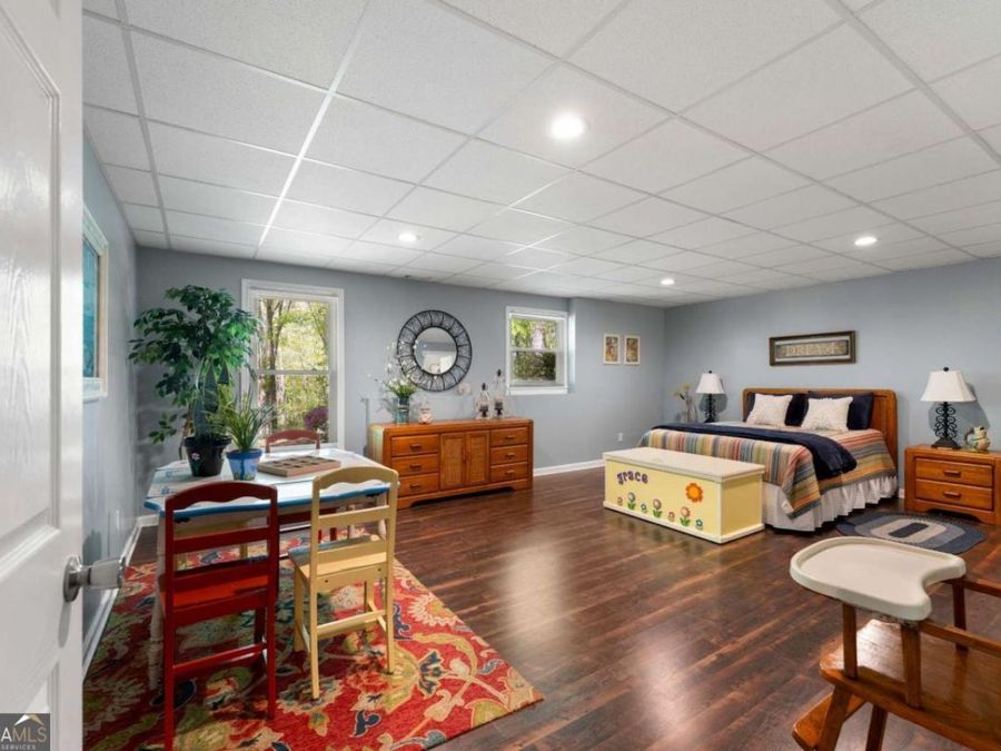 Property Image 37
