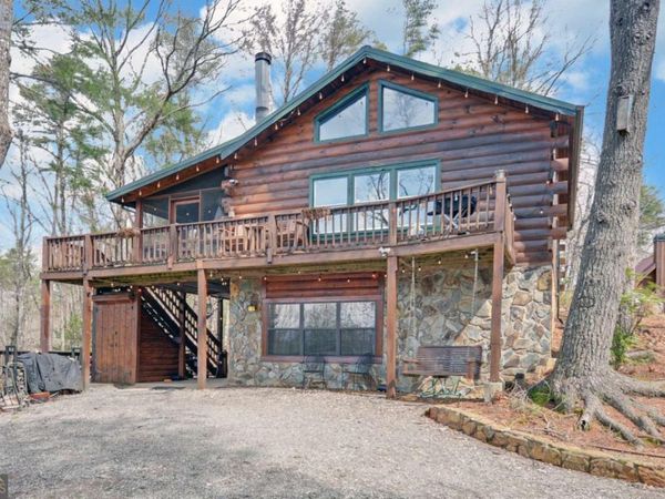 566 Mountain View Circle, Unit 5, Blue Ridge, GA 30513