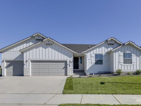 8317 E Bright Angel Dr, Nampa, ID 83687