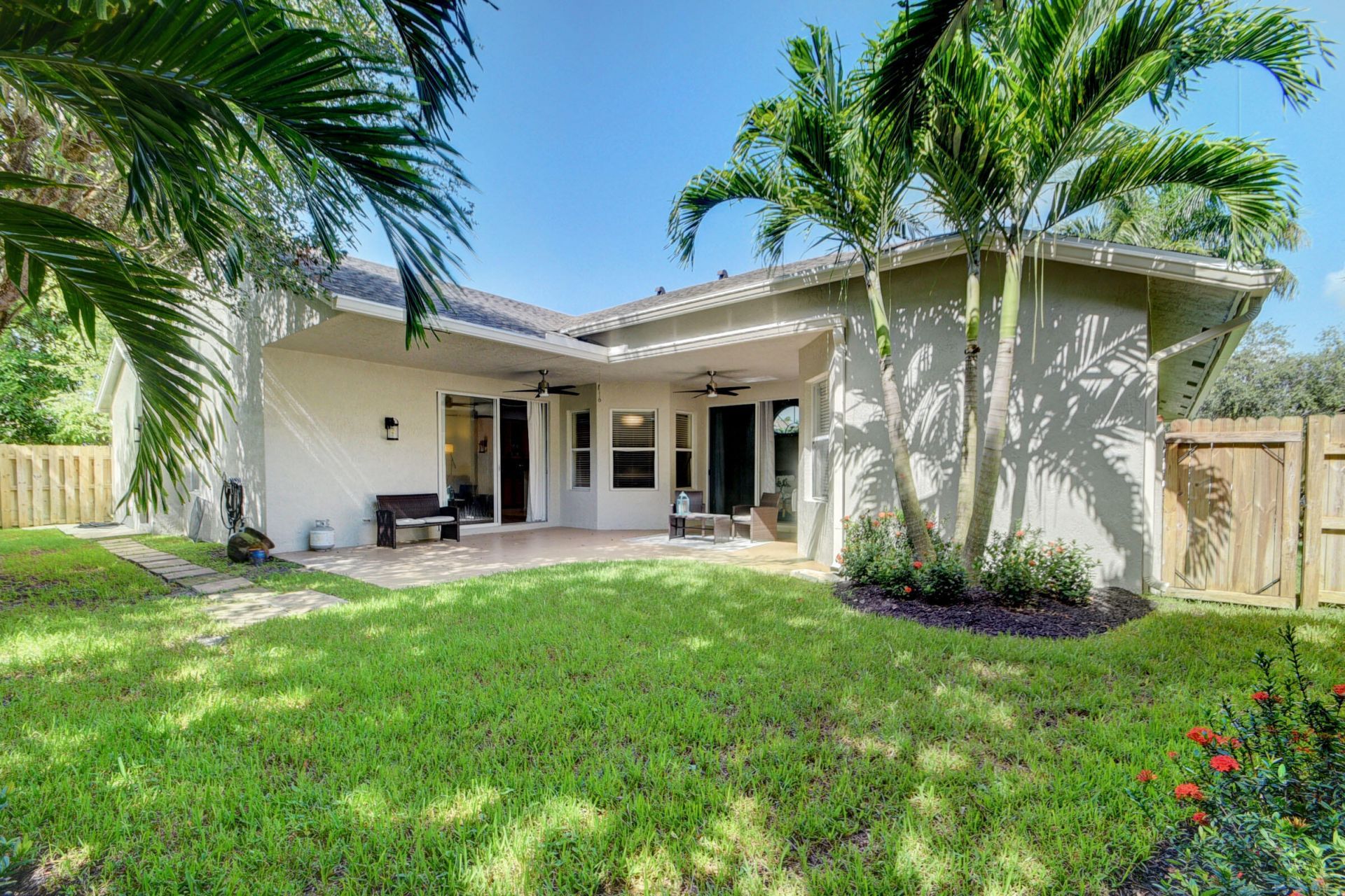 13805 Folkestone Circle, Wellington, FL 33414 Photo
