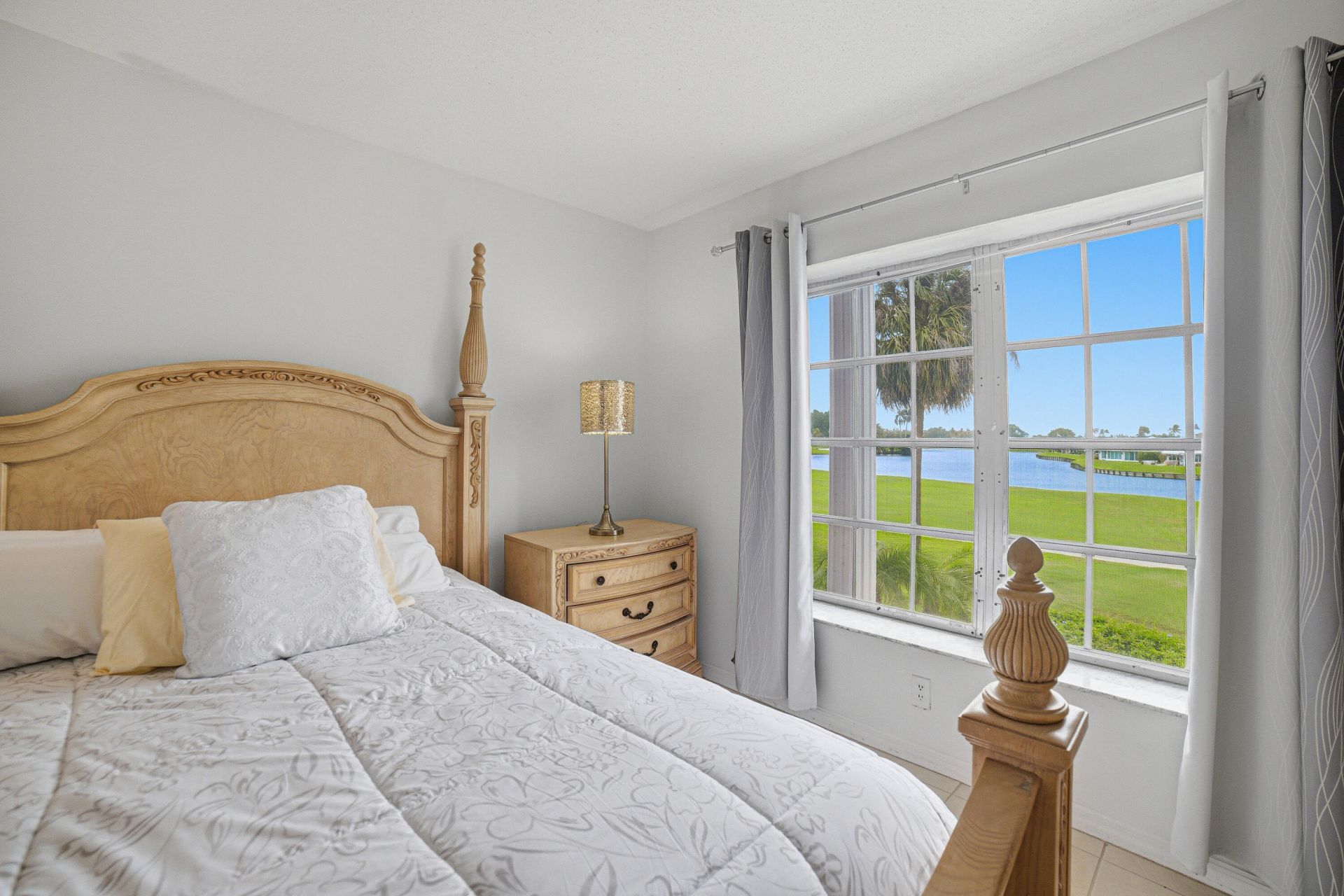 169 Atlantis Boulevard, Unit 205, Atlantis, FL 33462 Photo