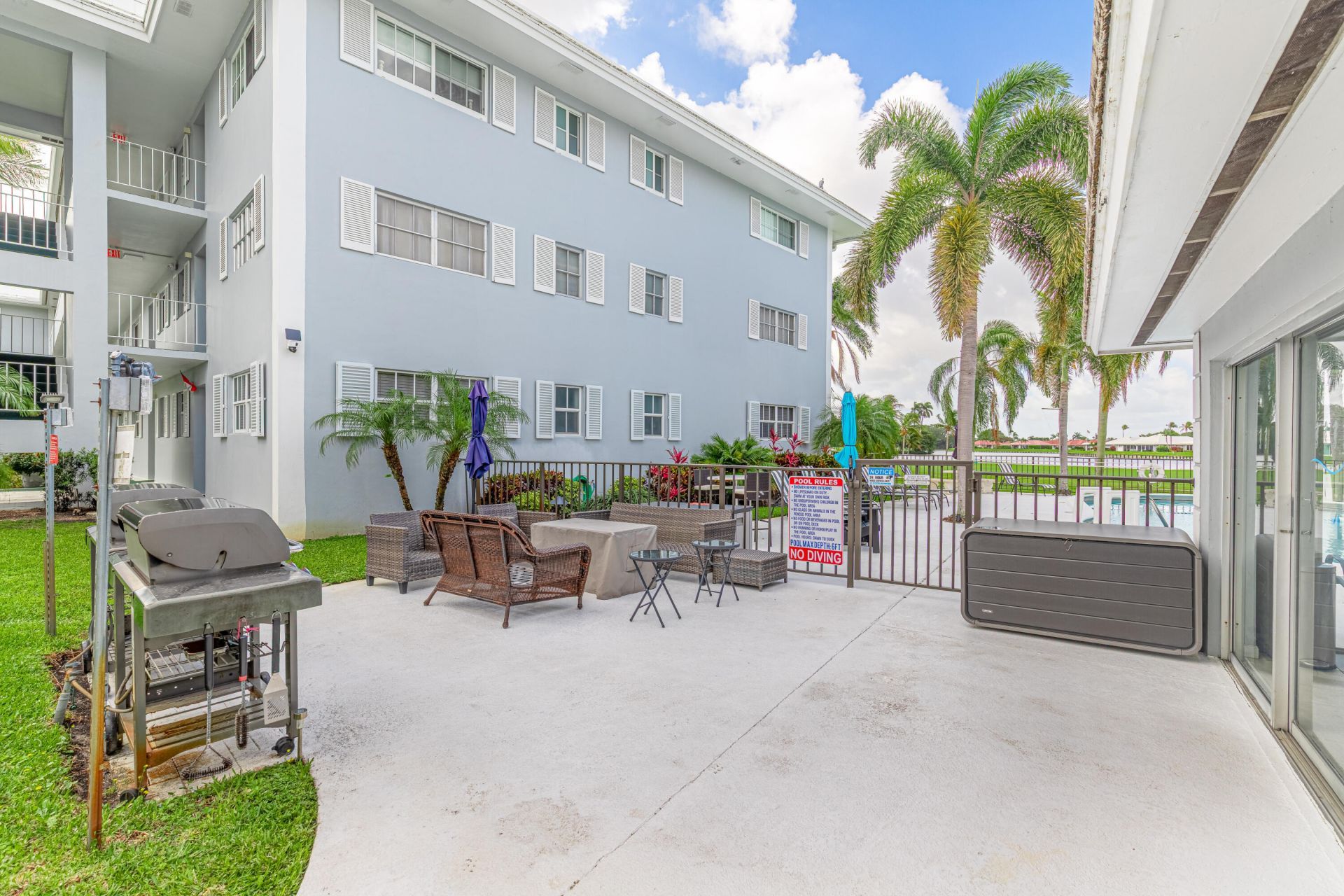 169 Atlantis Boulevard, Unit 205, Atlantis, FL 33462 Photo