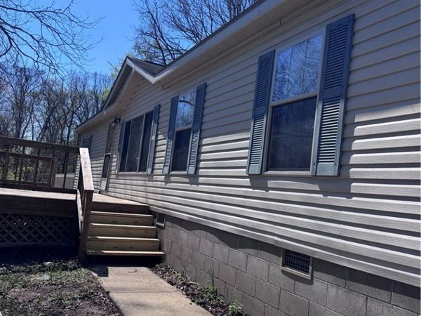 180 Pine street, Washington, WV 26181