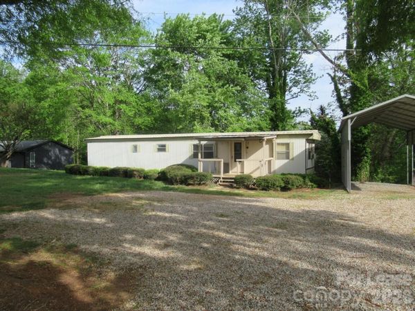 6682 NC 150 Highway E, Sherrills Ford, NC 28673