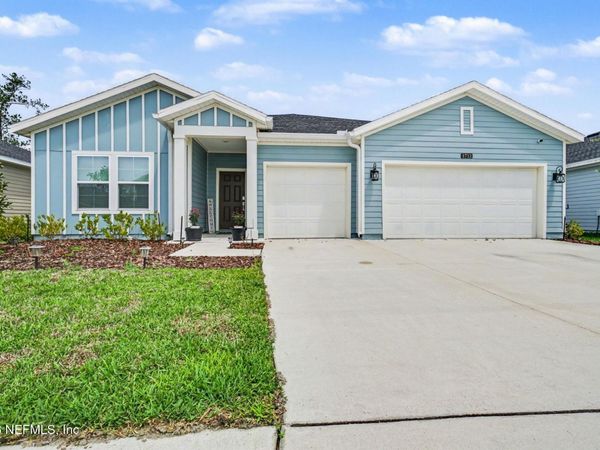 1712 LACHLAN Circle, Jacksonville, FL 32218