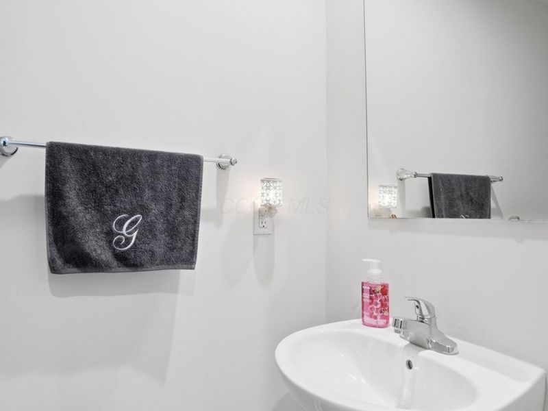 207 Chesapeake Circle, Springfield, OH 45505 Photo 15